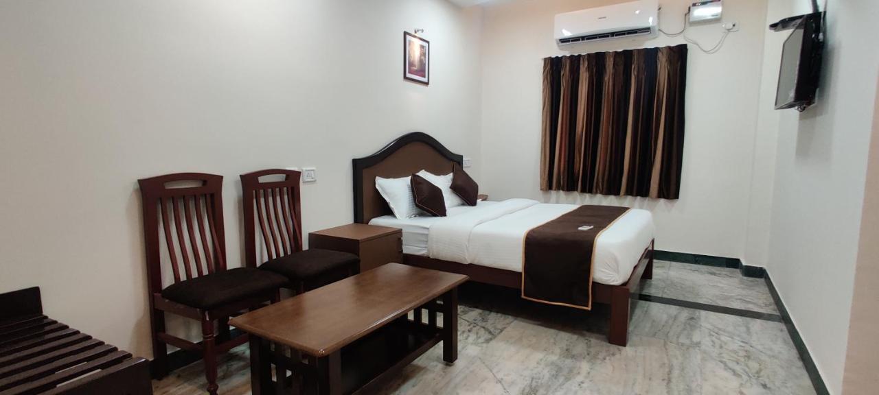 Rmc Travellers Inn Chennai Dış mekan fotoğraf